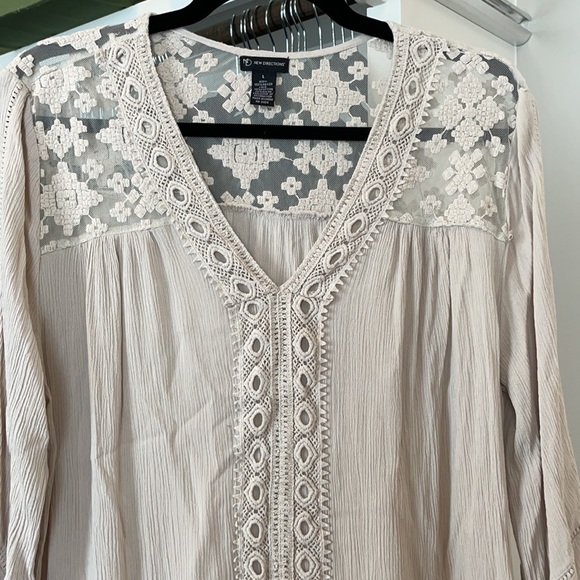 New Directions Boho Top - Picture 3 of 5